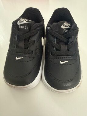 Nike Kids Black and White Force 1 Sneakers